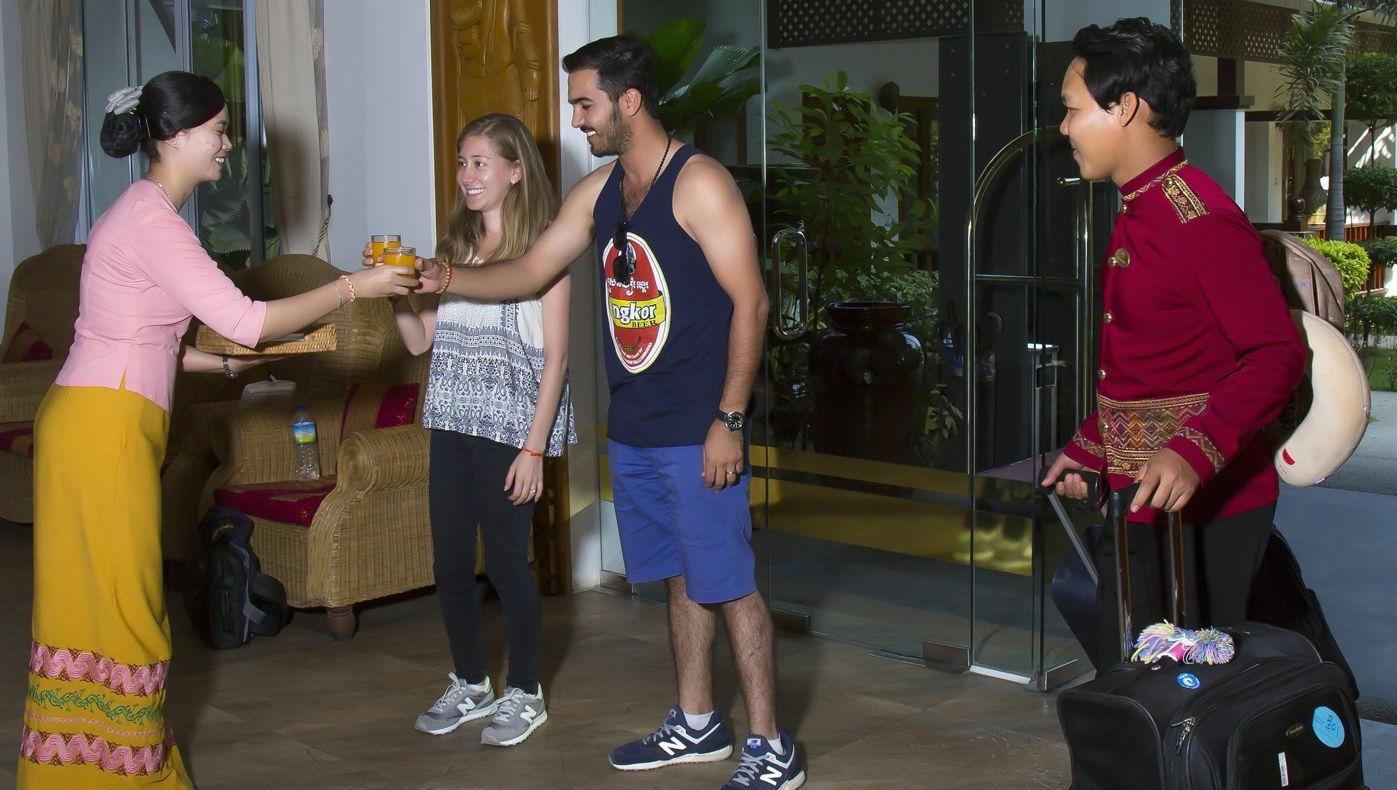 מנדלאי Yadanarpon Dynasty Hotel מראה חיצוני תמונה